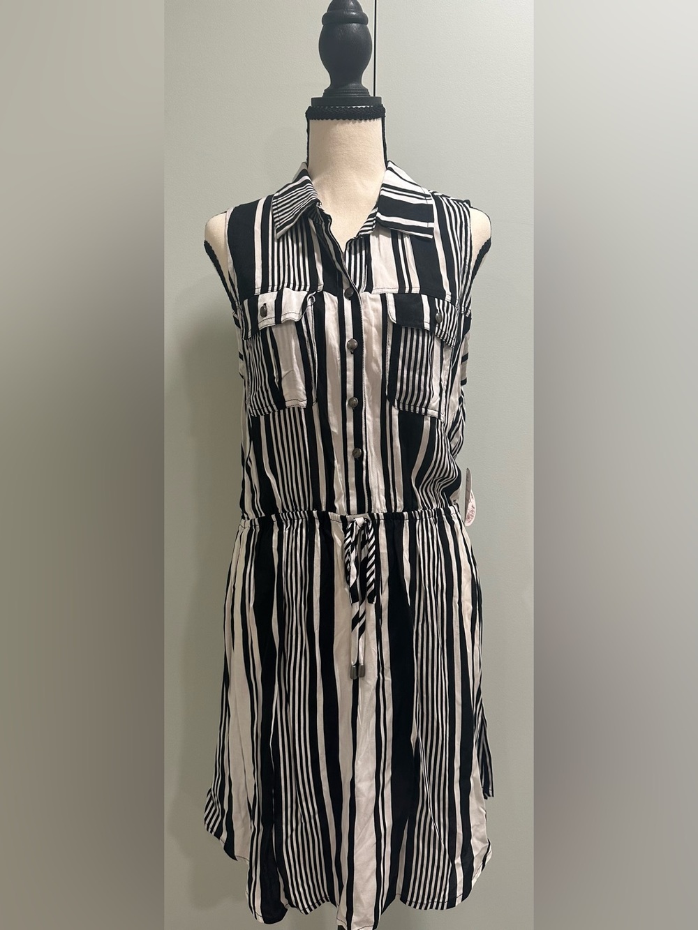 NWT GYPSIES & MOONDUST Size XL Black & White Variegated Striped Button-Up Dress